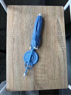 Blue Cell Phone Umbrella - MagSafe